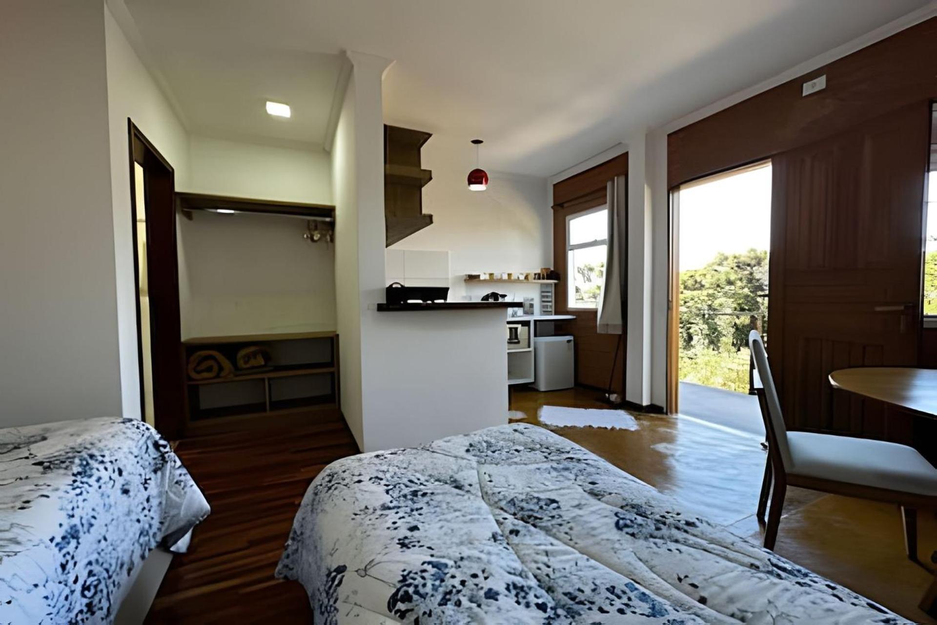 Suites Saint Louis - Conforto Do Lado Do Centro Turistico Campos do Jordao Exterior photo