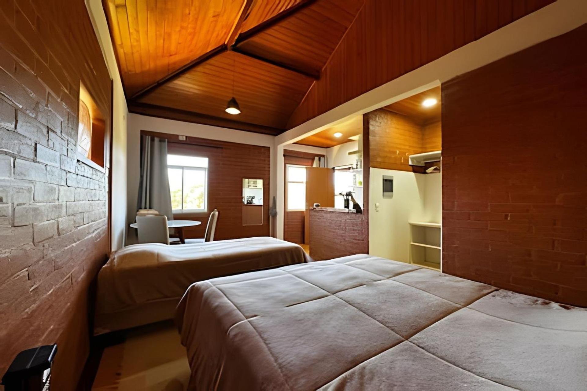 Suites Saint Louis - Conforto Do Lado Do Centro Turistico Campos do Jordao Exterior photo
